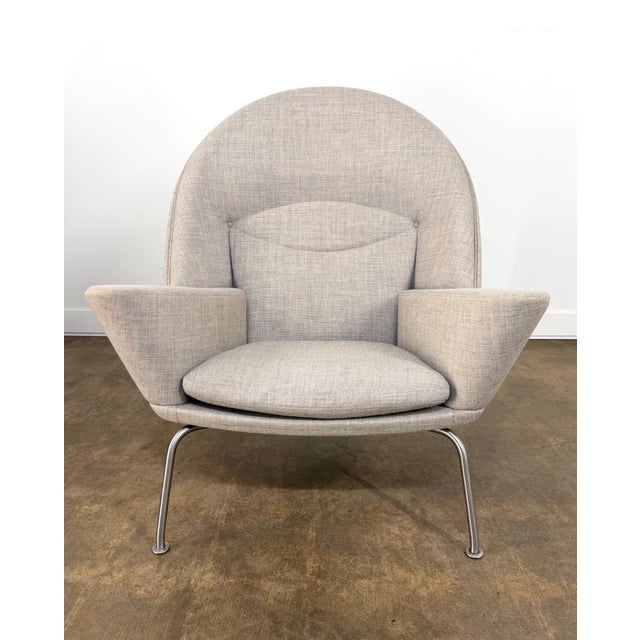 Hans J. Wegner “Oculus” Lounge Chair for Carl Hansen & Søn, Denmark For Sale - Image 11 of 18