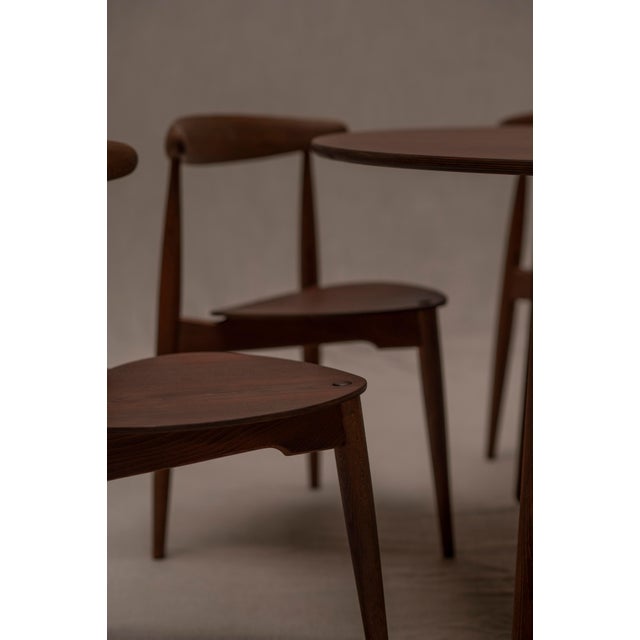 Heart Dining Set by Hans J. Wegner for Fritz Hansen, 1960s, Set of 7 For Sale - Image 6 of 18