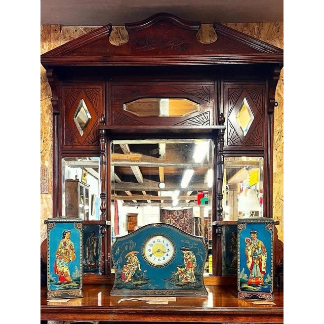 A handsome and substantial Edwardian wall mirror dating from the early 20th century, retaining particularly interesting...