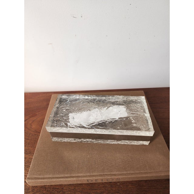 Willy Rizzo Willy Rizzo Style Lucite Ice Box, Mid Century Modern Lucite Chrome Decorative Box, Hollywood Regency Jewelry Box, Vintage Modernist Desk Box For Sale - Image 4 of 18