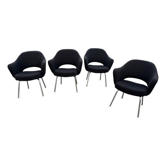 1970s Eero Saarinen for Knoll Executive Arm Chairs Set of 4 For Sale