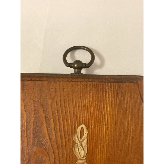 1950s Vintage Midcentury Painted Wood Wall Hanging With Onions and Garlic For Sale - Image 5 of 7