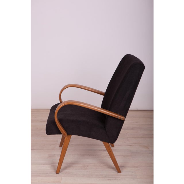 Model 53 Armchair by Jaroslav Smidek for TON, 1960s For Sale - Image 4 of 11