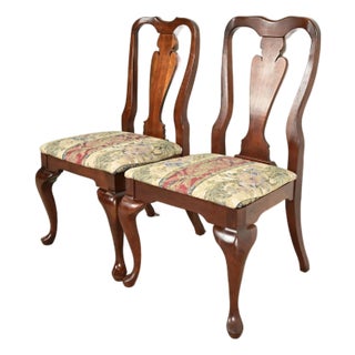 Baker Furniture Style Queen Anne Solid Cherry Wood Side Chairs or Dining Chairs, Pair For Sale