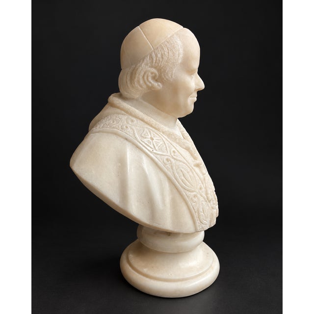 Italian School, Bust of Pope Pius IX, 1800s, Alabaster For Sale - Image 4 of 11