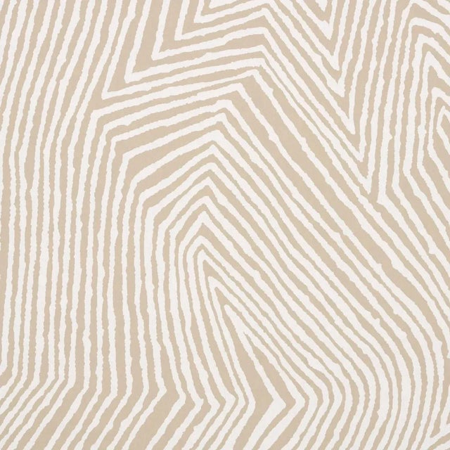 Contemporary SAMPLE - Schumacher Labyrinth Grand Wallpaper In Dune For Sale - Image 3 of 4