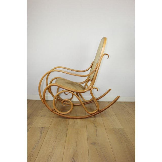 Rocking Chair on Runners in Light Beech Wood, 1970s For Sale - Image 4 of 10
