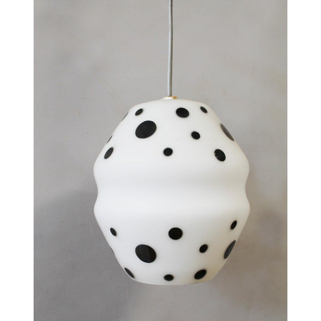 1960s Vintage Czechoslovak Double Pendant Light in Spotted Opaline Glass and Wood, 1960s For Sale - Image 5 of 10