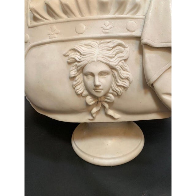 Italian Carrara Marble Bust of Marcus Aurelius, Late 19th Century For Sale In Los Angeles - Image 6 of 6