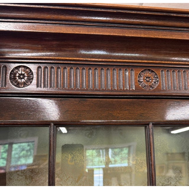 Mid 20th Century Baker Mahogany English Georgian Style Breakfront China Cabinet For Sale - Image 11 of 12