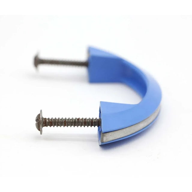 Art Deco Vintage Late 20th Century Blue Plastic & Nickel Art Deco Bridge Drawer Pull For Sale - Image 3 of 5