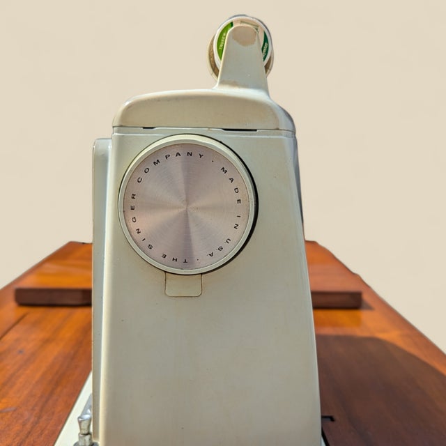 1966 Singer Slant-O-Matic 600 Sewing Machine in Mid-Century Wood Cabinet For Sale - Image 10 of 18