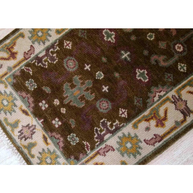 1980s 1980s Vintage Handmade Indo-Mahal Rug For Sale - Image 5 of 6