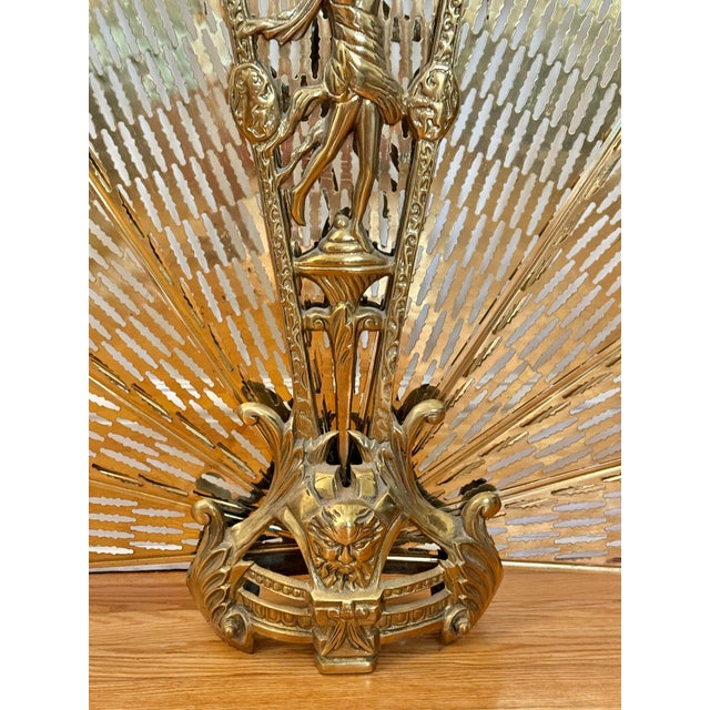 Early 20th Century Oversized Victorian Brass Figural Peacock Folding Fireplace Screen For Sale - Image 5 of 9
