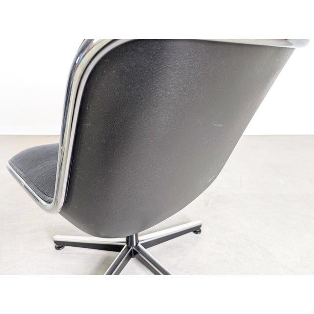 Executive Chairs by Charles Pollock for Knoll Intenational, Set of 2 For Sale - Image 9 of 13