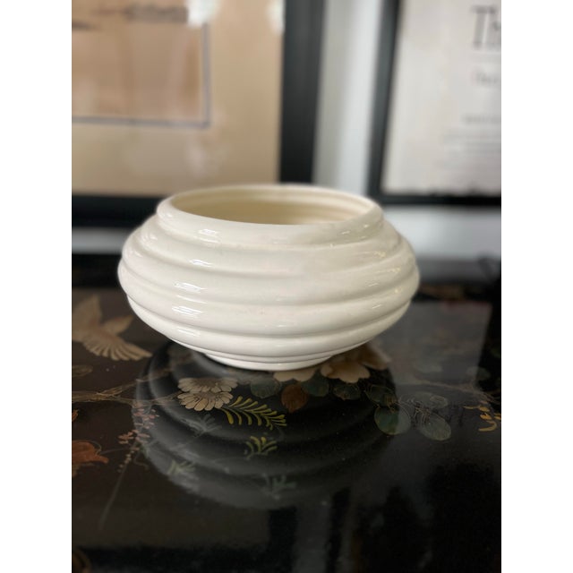 Save the bees or at least your plants with this beautiful vintage beehive, cachepot by Haeger. In a delicious creamy ivory...
