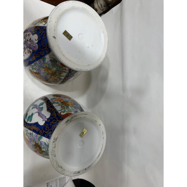 Off-white Pair of Japanese Imari Porcelain Covered Vases / Ginger Jars With Lids by l.j For Sale - Image 8 of 17