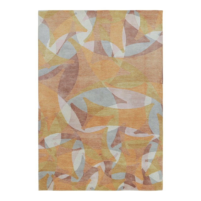 Rug & Kilim’s Mid-Century Modern Style Rug in Amber-Gold With Geometric Pattern For Sale