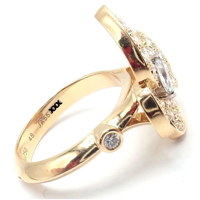Contemporary Van Cleef & Arpels Diamond Two Butterfly Yellow Gold Ring Size 4.5 For Sale - Image 3 of 9