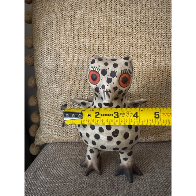 1980s Zuni Pueblo–Style Owl Bird Figurine | MoMA / Brooklyn Museum Art Reproduction For Sale - Image 9 of 12