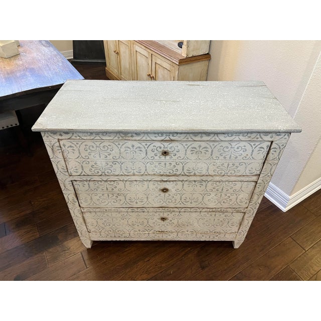 Antique White Italian Tuscan Painted Three Drawer Commode - 19th C For Sale - Image 8 of 10