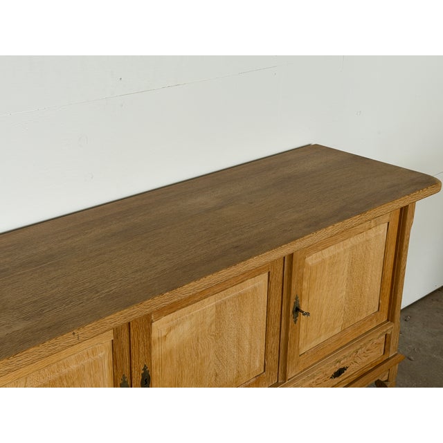 Mid-Century Modern Low Brutalist Sideboard in Oak by Henning Kjaernulf, 1960s For Sale - Image 9 of 10