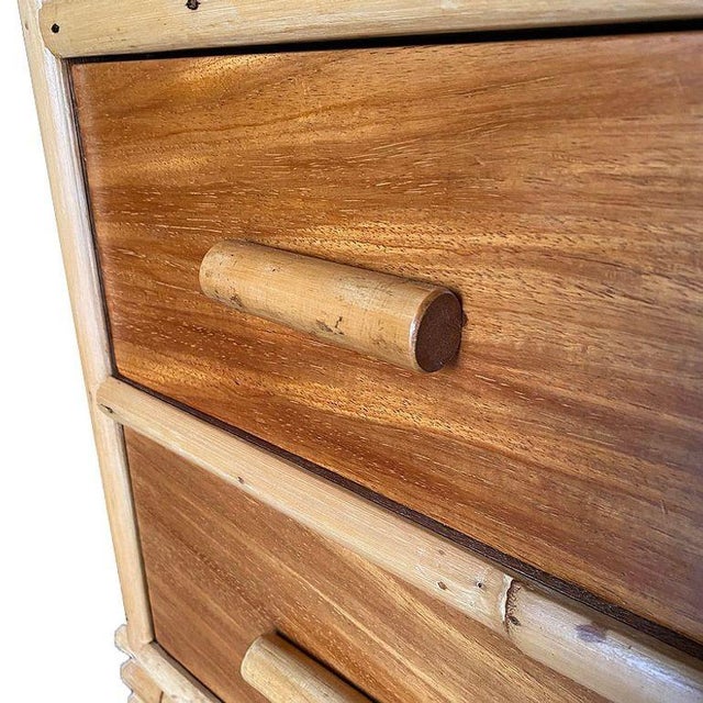 1940s Restored Early Mid-Century Stacked Rattan & Mahogany Vanity W/ Round Mirror For Sale In Los Angeles - Image 6 of 7