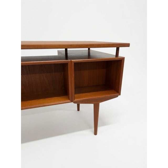 Danish Teak Executive Floating-Top Desk, 1960s For Sale - Image 10 of 17