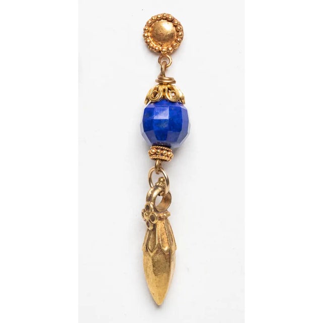 A lovely mix of finely tooled 22K gold with unusual, faceted lapis lazuli beads by Deborah Lockhart Phillips. 22K gold...