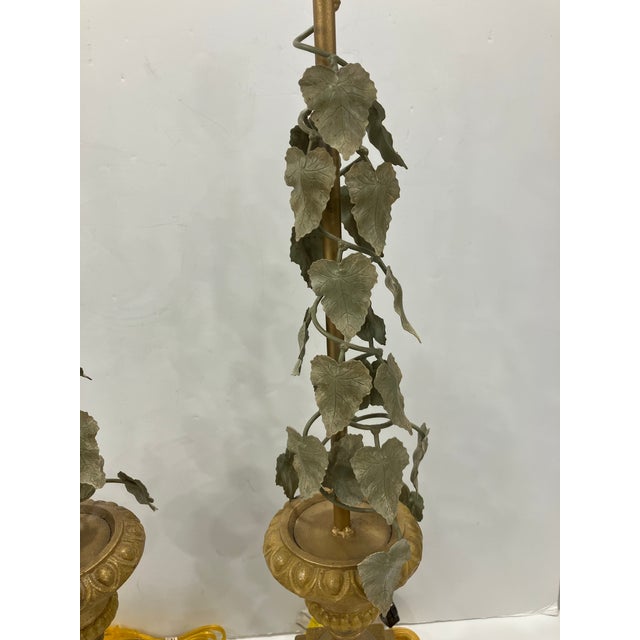 Pair of Ivy Topiary Lamps Signed Lampcrafters, Lexington For Sale - Image 4 of 8