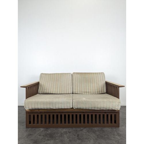 Outdoor Openwork Bench, in Very Good conditions.