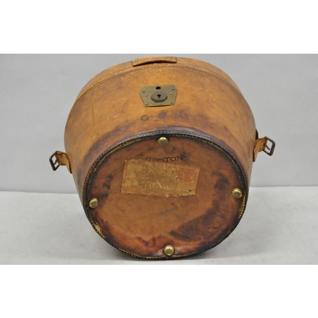Antique Victorian Brown Leather Travel Case Hat Box W/ Miller of Ny Silk Top Hat For Sale - Image 13 of 18