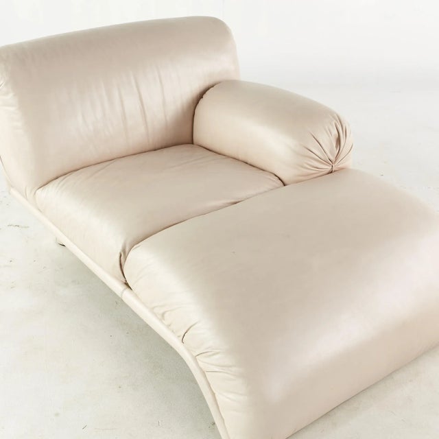 Carlo Bartoli for Rossi Di Albizzate Mid Century Chaise Lounge For Sale - Image 9 of 11
