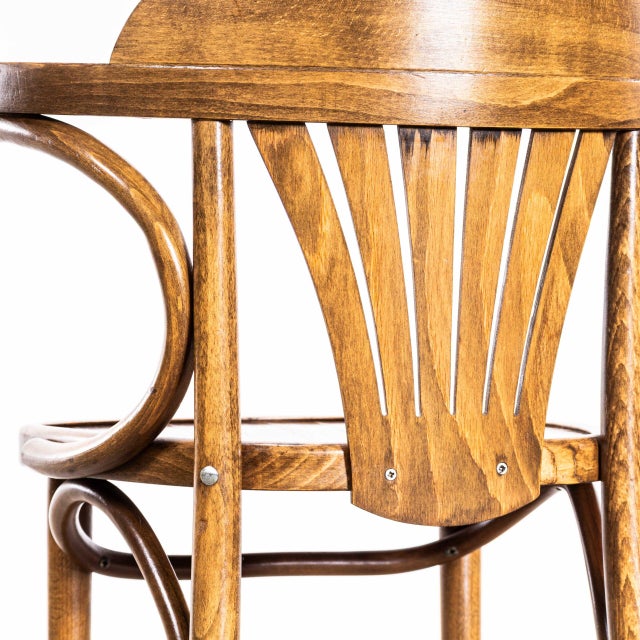French Bentwood Fan Back Dining Chairs, 1970s, Set of 4 For Sale - Image 6 of 10