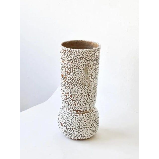 White Stoneware Vases by Moïo Studio, Set of 3 For Sale - Image 4 of 10