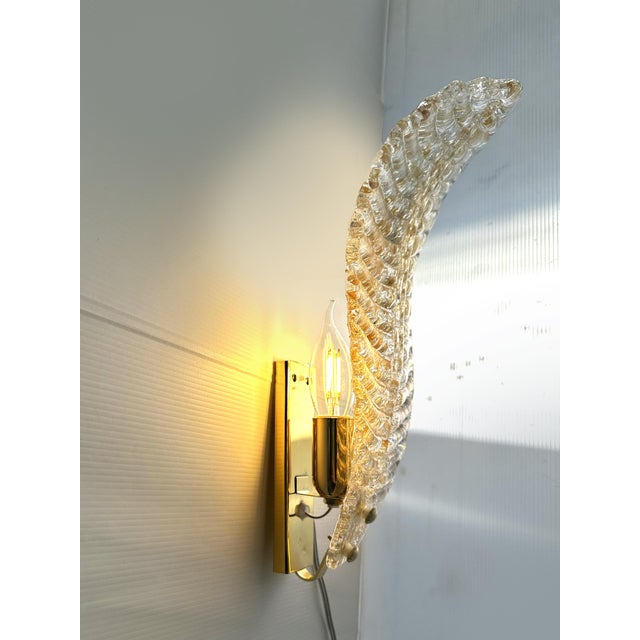 Murano Italian Venetian Gold "Graniglia" Leave Murano Glass Walls Sconce - a Pair For Sale - Image 4 of 5