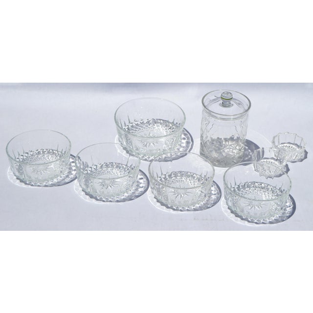 Transparent 1960s Arcoroc France Crystal Breakfast 7 Bowls & Jelly Jar - 8 Pieces For Sale - Image 8 of 14