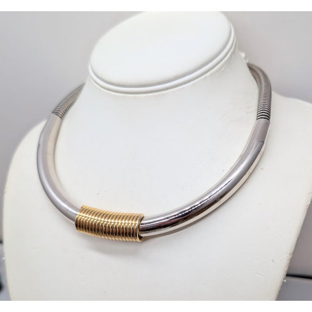 Napier Vintage 1970s Signed Napier Rhodium Plated Goldtone Wrapped Collar Necklace For Sale - Image 4 of 7