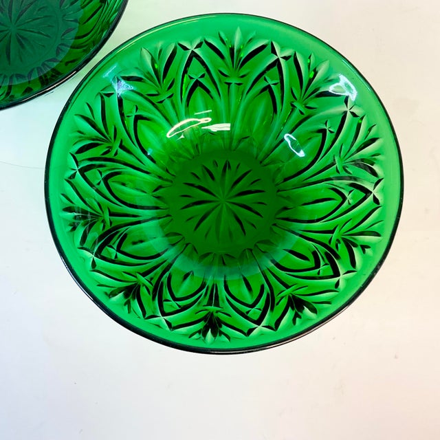 Indiana Glass Company 1940s Vintage Art Deco Boho Chic Indiana Glass Co Pressed Glass Serving Bowls - A Pair. For Sale - Image 4 of 9