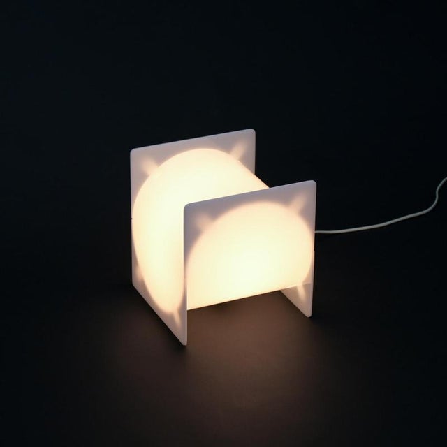 1970s Acrylic Glass Lamp, 1970s For Sale - Image 5 of 18