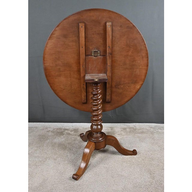 Mid-19th Century Louis Philippe Mahogany Tilting Table For Sale - Image 14 of 17