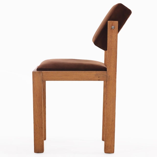 Brutalist Pair of French Brutalist Oak Side Chairs With Adjustable Tilting Backs, C 1960 For Sale - Image 3 of 8