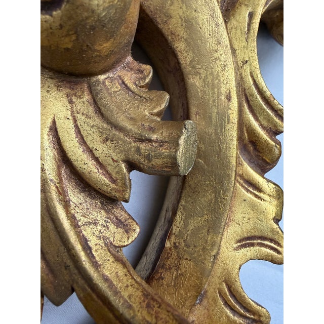 Late 20th Century Pair of Giltwood Acanthus Leaf Wall Brackets | Neoclassical Style For Sale - Image 12 of 12