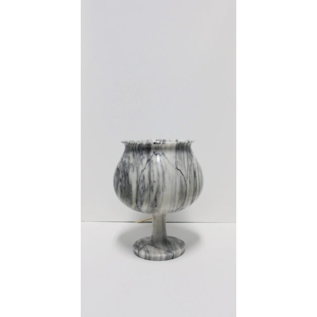Italian Marble Table Lamp, Modern Style, Circa Mid to Late 20th Century For Sale In New York - Image 6 of 12