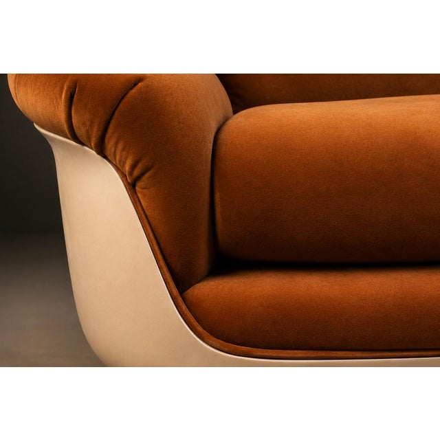 1970s Brazilian Modern “Vip” Sofa in Fiberglass & Mohair by Jorge Zalszupin, 1973 For Sale - Image 5 of 16