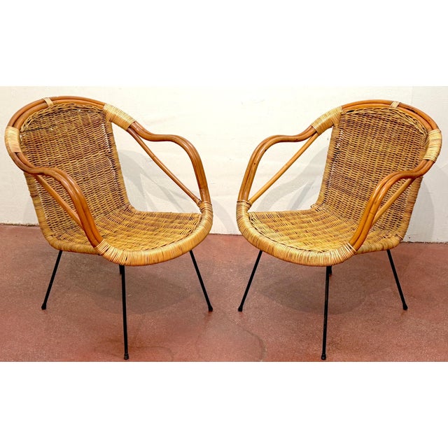 Mid-Century Modern Pair of Italian Bamboo and Rattan Club Chairs Attributed to Franco Albini, Italy For Sale - Image 3 of 12
