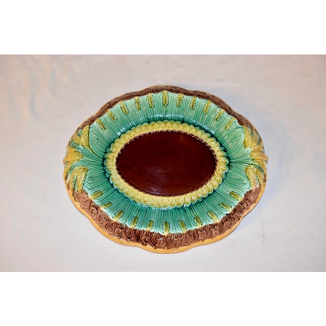 19th C Majolica Bread Tray For Sale - Image 4 of 9