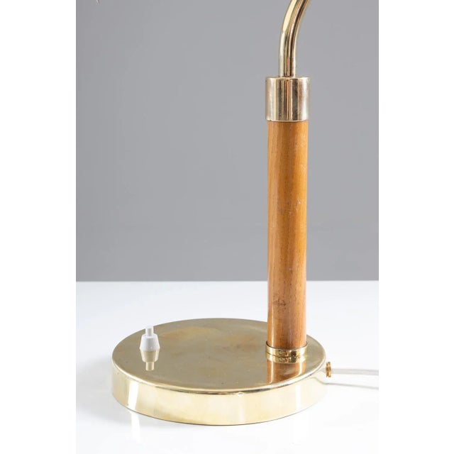 Mid-Century Swedish Model 600 Table Lamp in Brass, Glass and Wood from Boréns For Sale - Image 9 of 12