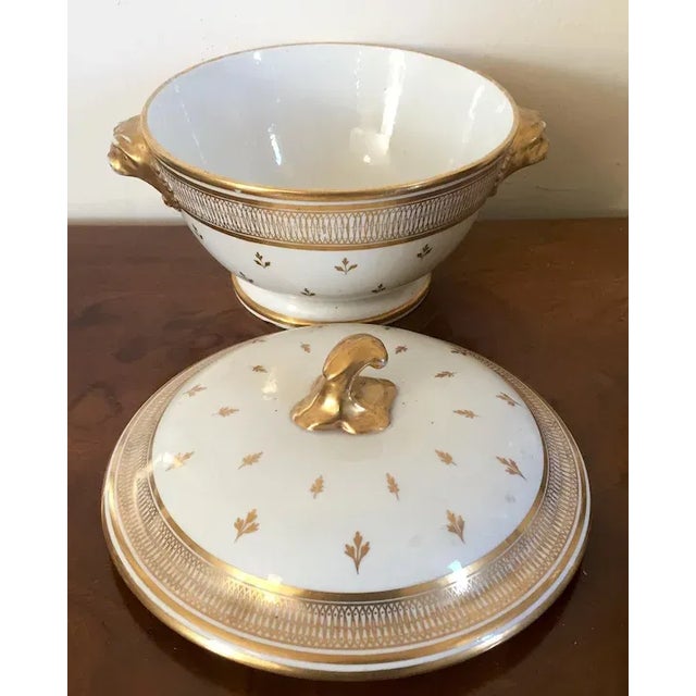 1805 English Regency Coalport Porcelain Round Tureen & Cover For Sale - Image 9 of 11