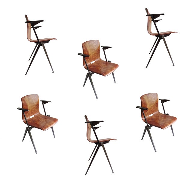 Six s22 galvanitas chair with pyramid frame, very rare set with armrests. The chairs were coproduced by galvanitas and...